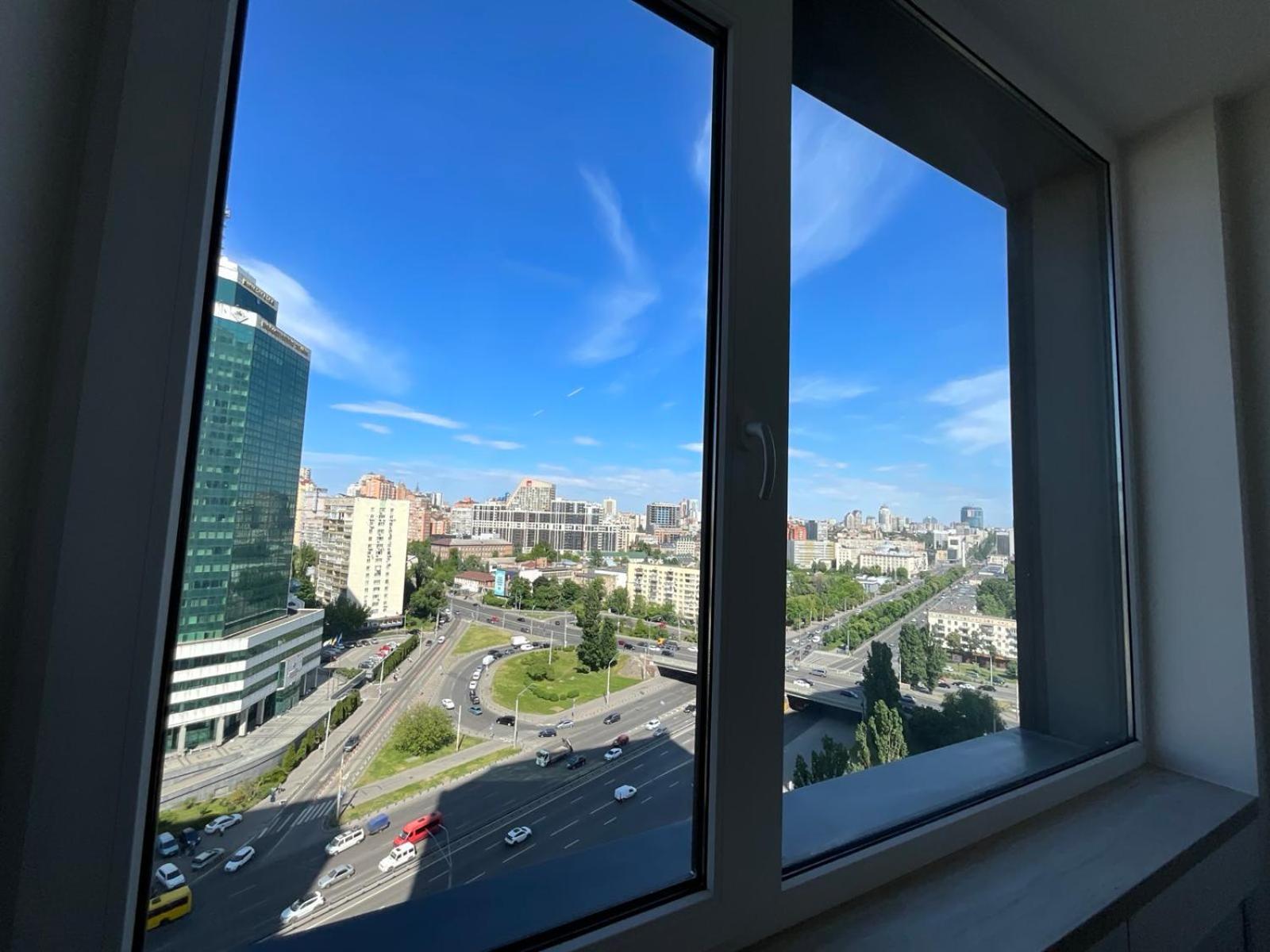 Жк"Манхэттен"На Берестейском Проспекте Kyiv Exterior photo